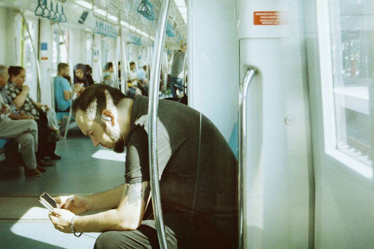 What to Do When You're Stuck Abroad: The Ultimate Guide to the Repatriation Crisis Line